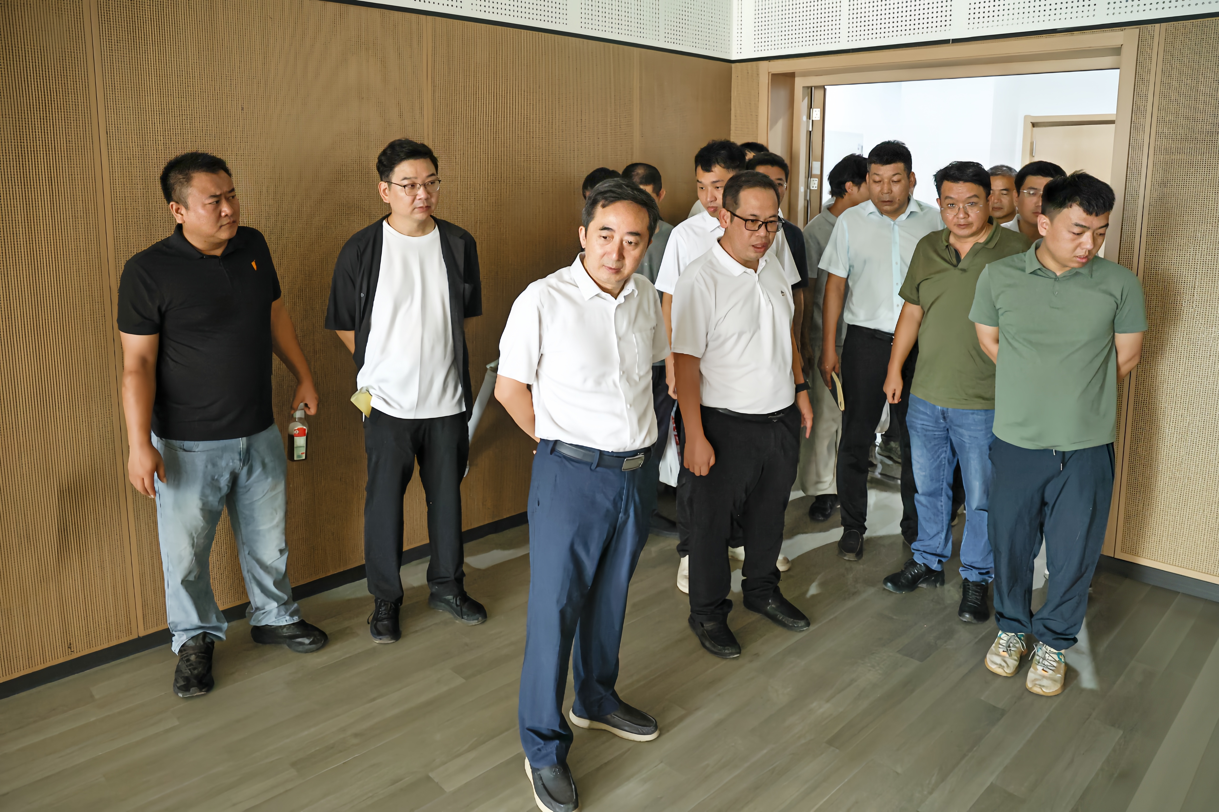 聂清斌调研新学期开学准备及校园项目建设工作