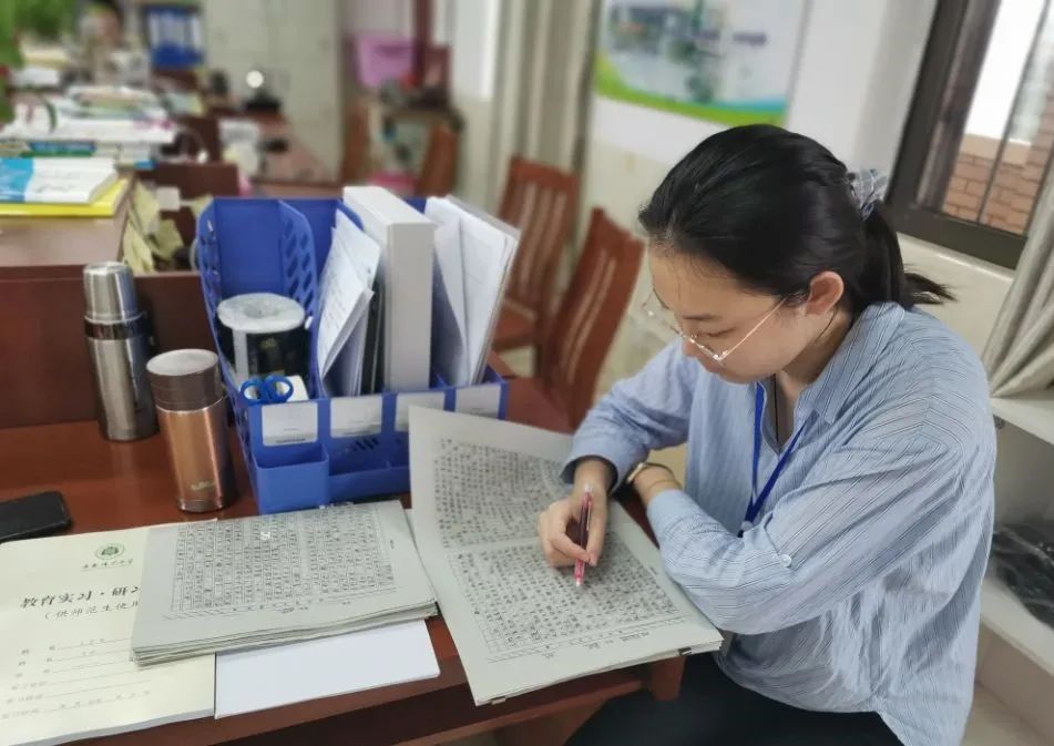 党旗飘扬 | 齐璐：道阻且长，行则将至