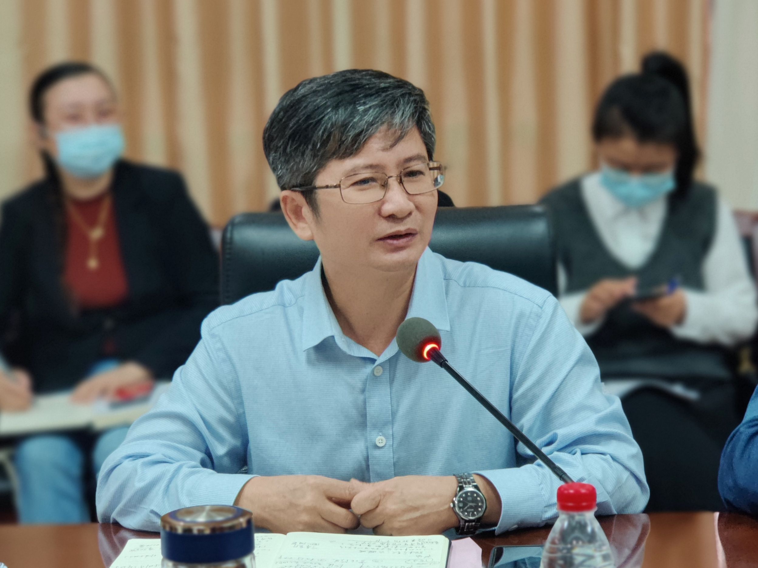 我校召开2023年全国硕士研究生招生考试自命题工作部署会