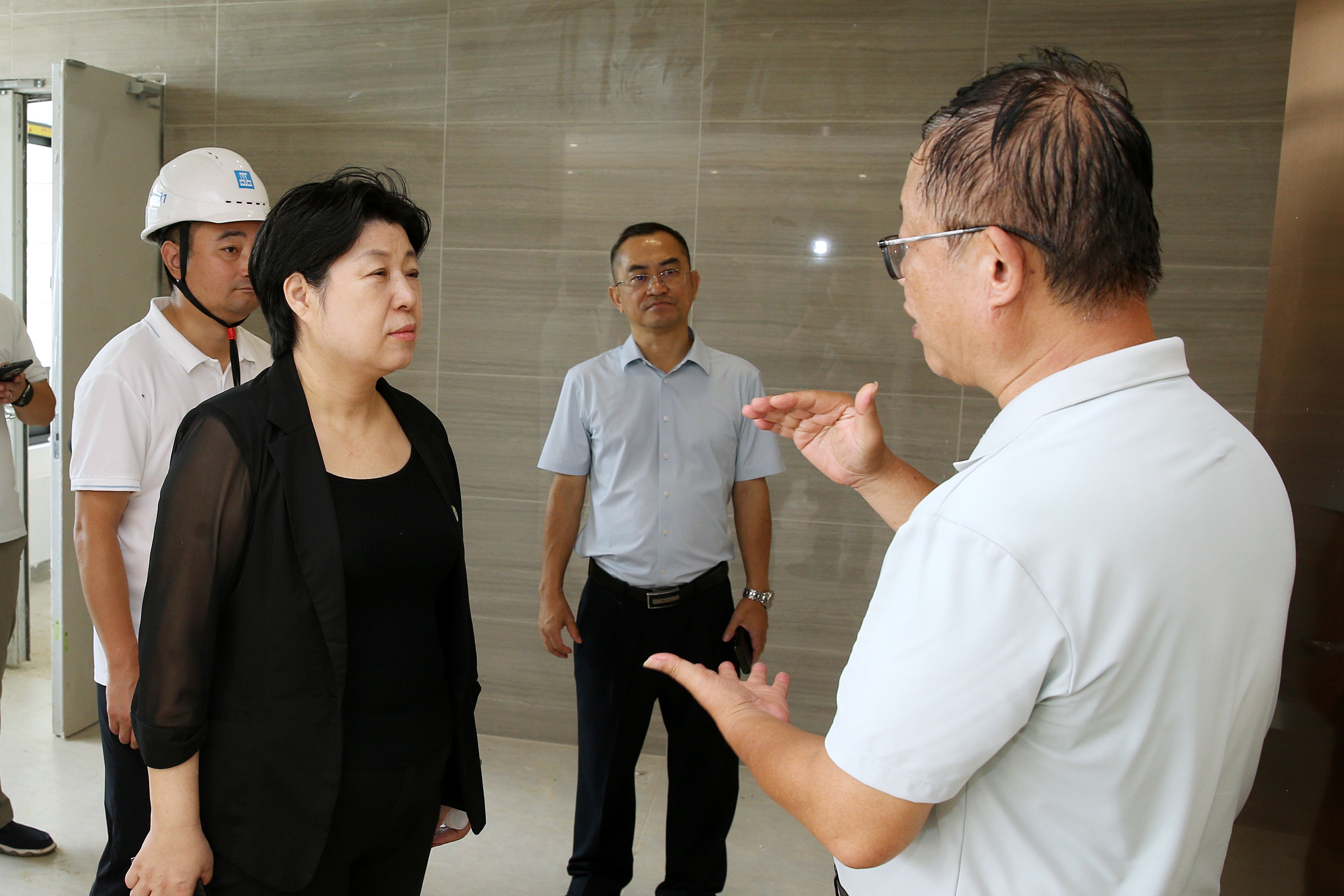 许玫调研桂林洋校区基建项目及学院搬迁工作