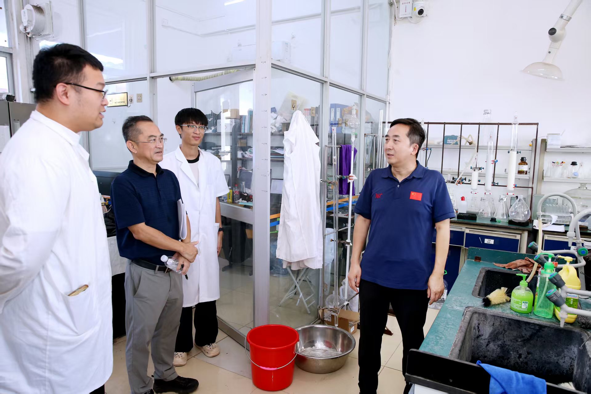 聂清斌等校领导带队开展校园安全隐患大排查
