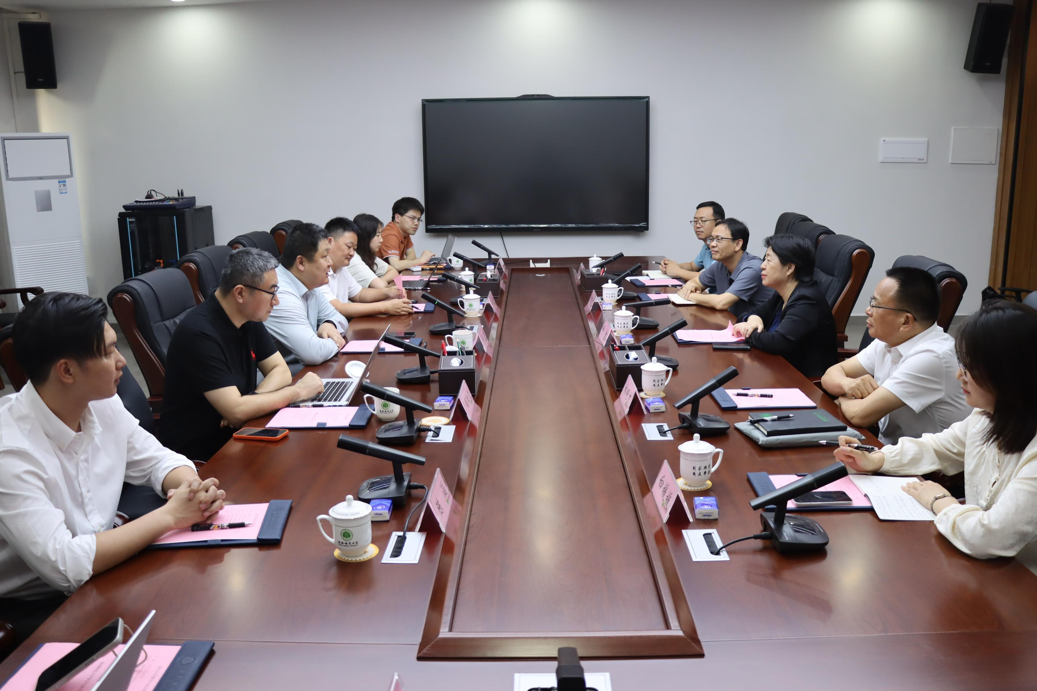 复旦大学到我校调研交流